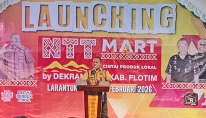 Fenomena Menarik! Launching NTT Mart Ke 20 Di Flotim, Gubernur Melki Laka Lena: Harus Mengacu 3 Kaki UMKM